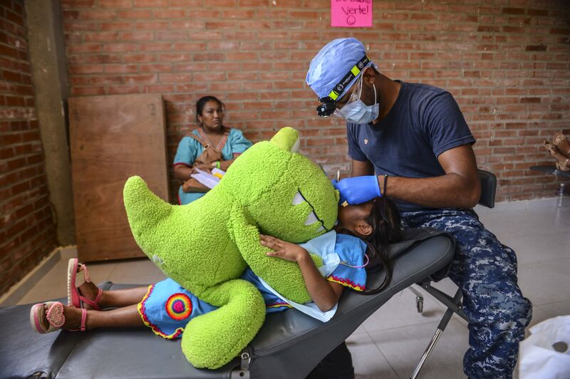 Medical care for a Colombian patient.